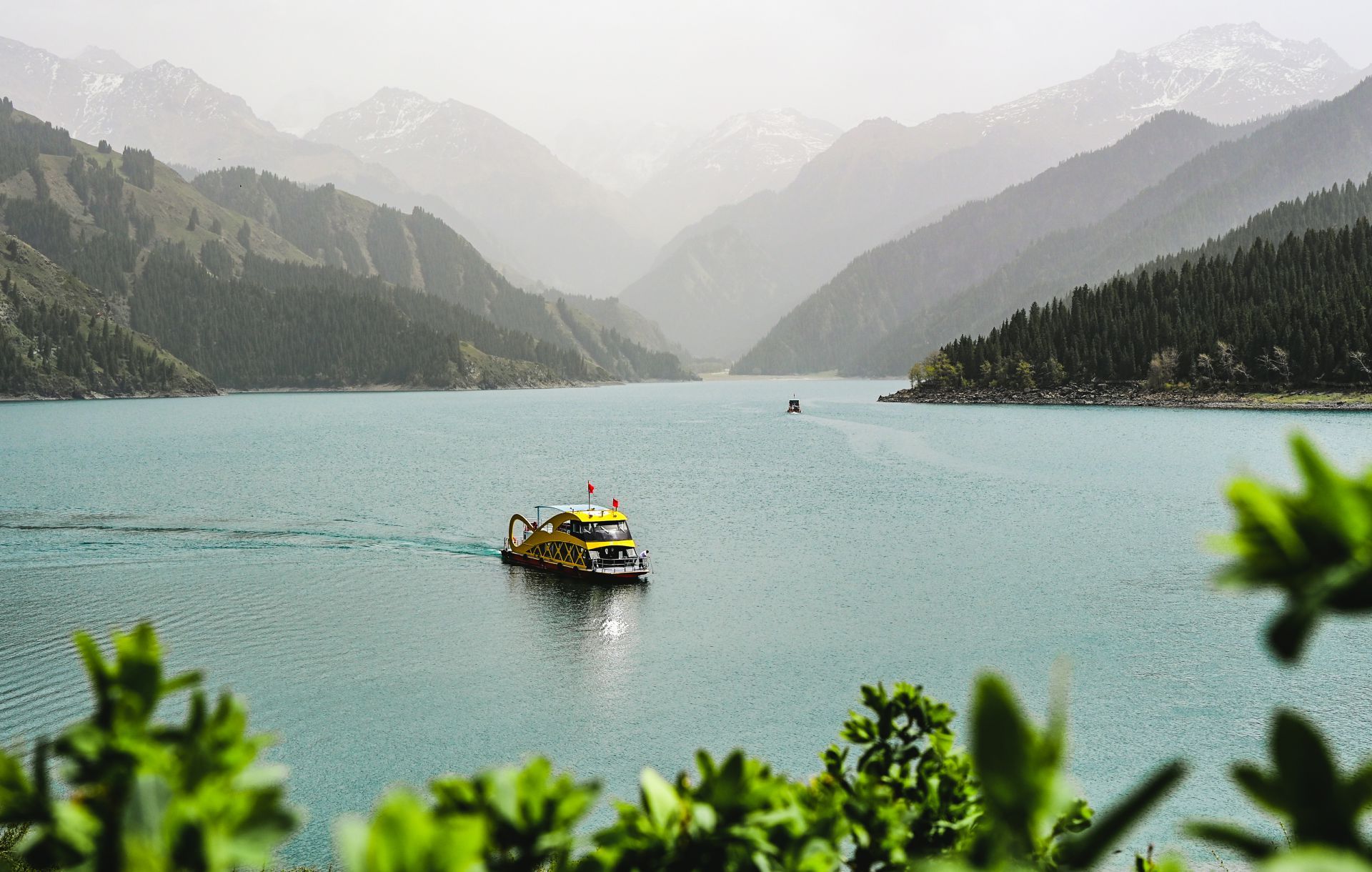 【图说新疆】天山天池:青山绿水迎宾客