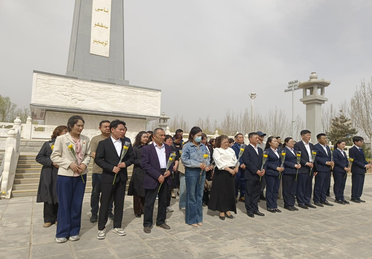 图片2.png 图片2.png